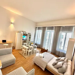 Appartement European Comission Beautiful Studio