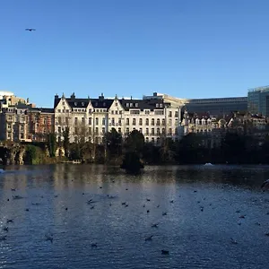 https://lake-view-apartments.hotelsantwerp.net
